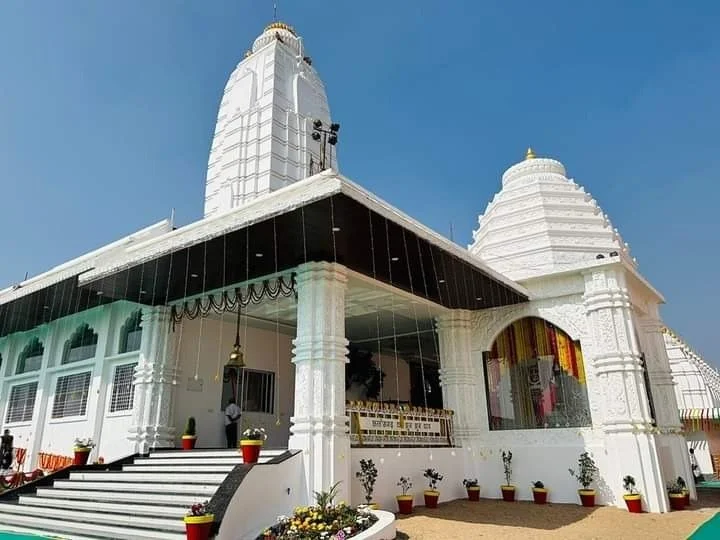 श्री रानी सती दादी मंदिर चांपा ने पेश की मानव सेवा की अनूठी मिसाल, देवलोकगमन पर सुहागिनों को मिलेगी दादी जी की पावन चुनरी