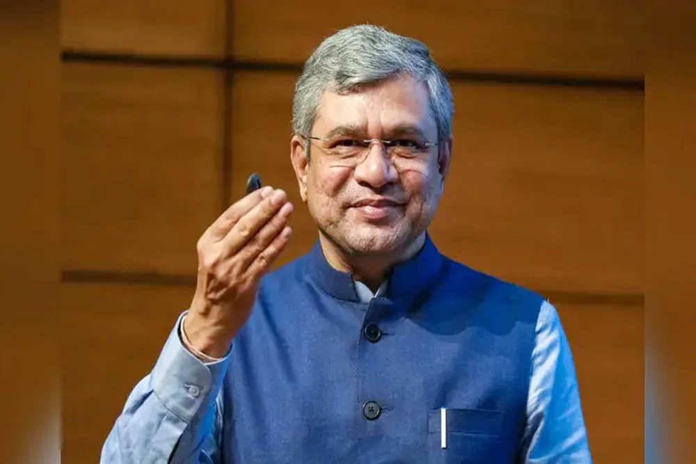 दिवाली से पहले केंद्रीय कर्मचारियों और पेंशन भोगियों को तोहफा